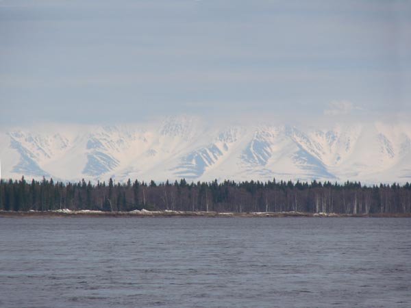 Река Печора и Уральские горы