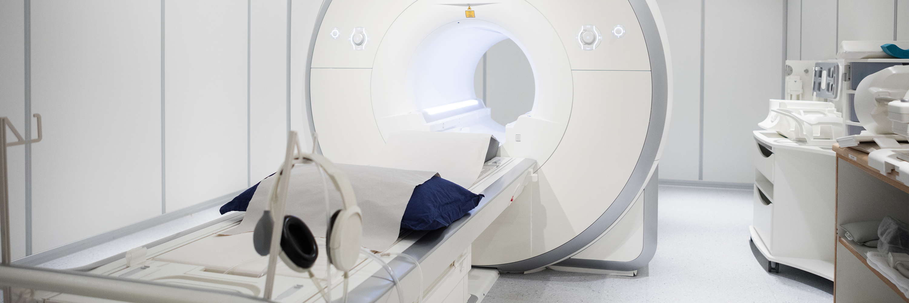 Открытый томограф для мрт в хмао. 21 больница мрт. Модель: siemens magnetom skyra. Медицина северной столицы. Миелография картинки.