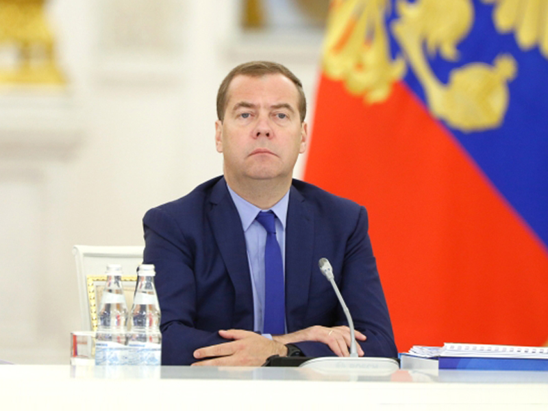 Председатель правительства  РФ Дмитрий Медведев: «Главная задача – предупредить заболевания и их развитие… Чтобы была возможность вовремя вмешаться, когда медицина или даже простое изменение образа жизни могут помочь»
