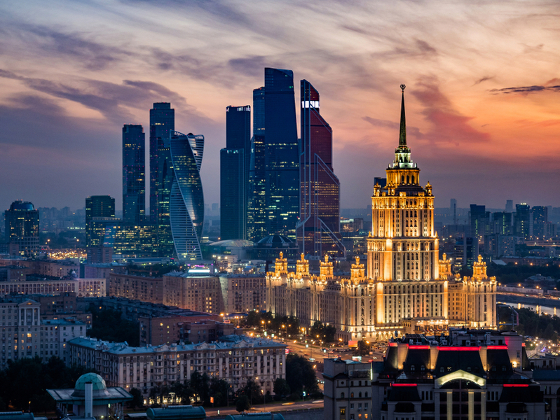 Опрос коронаЗонд: Москва на фоне России